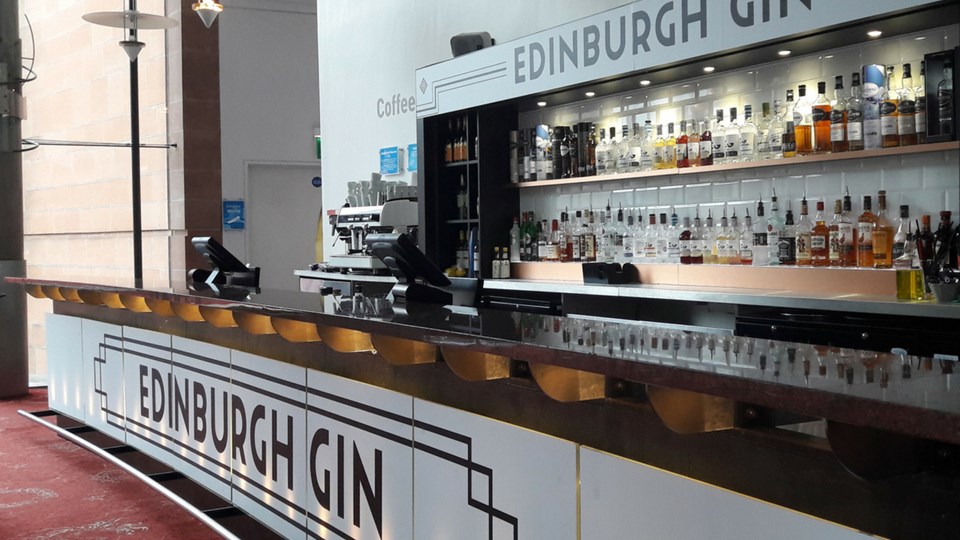 FT Edinburgh Gin Bar