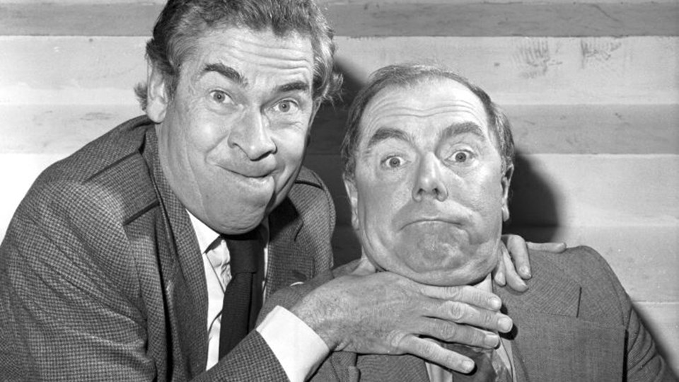 Stanley Baxter and Angus Lennie.jpg